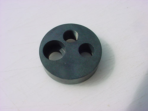 Space Mount with adjusting thread